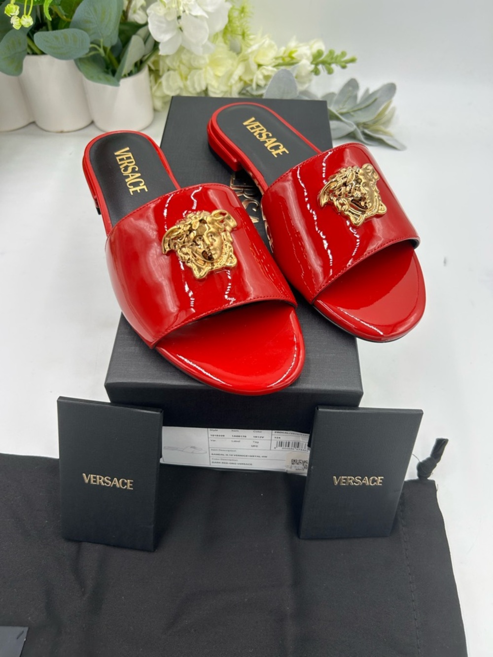 Women's Versace Medusa patent leather slide sandals size 36 made in Italy - Picture 2 of 10